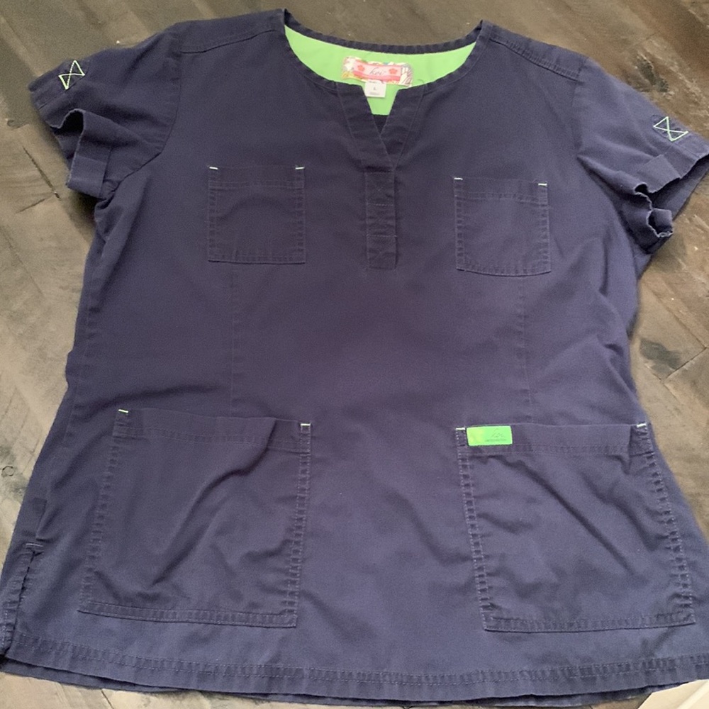 Koi Limited Edition Scrub Set